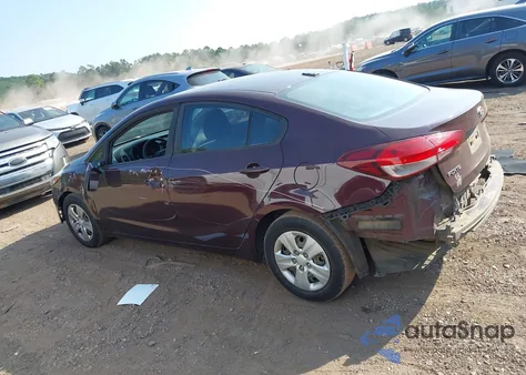 2017 Kia Forte Lx из США, поврежденный, VIN 3KPFK4A75HE140023